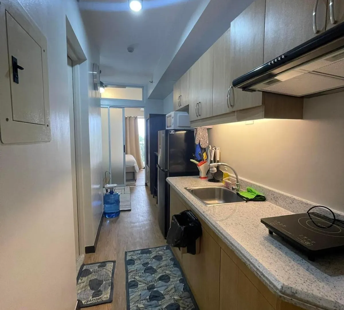 1 Bedroom Condo With Balcony In Verdon Parc Trevans Building Davao City Daire
