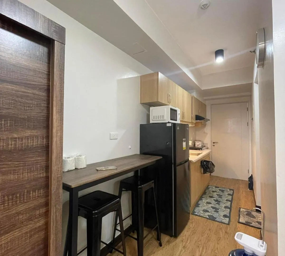 Daire 1 Bedroom Condo With Balcony In Verdon Parc Trevans Building Davao City