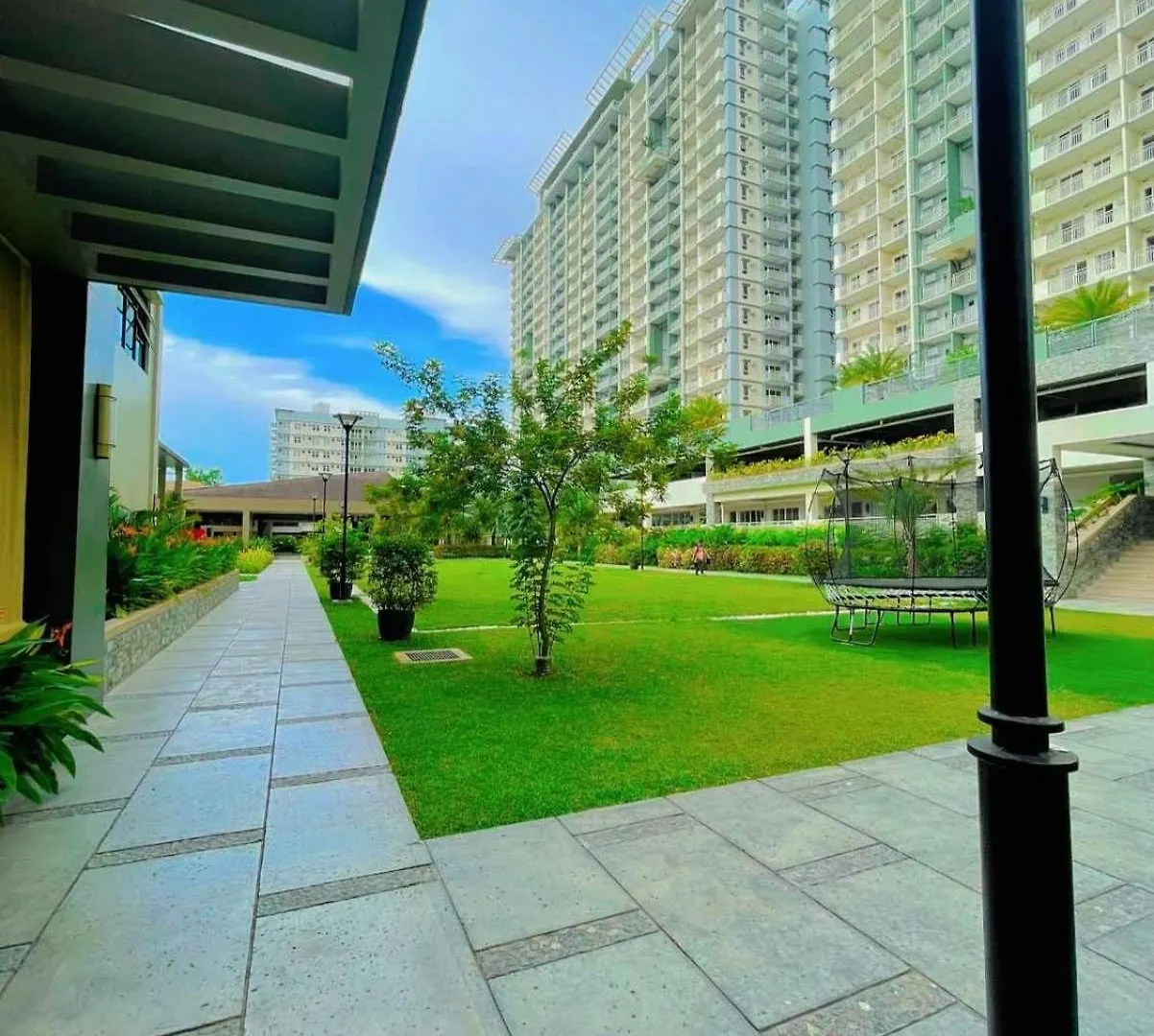 1 Bedroom Condo With Balcony In Verdon Parc Trevans Building Davao City